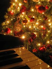kerstliedjes op de piano