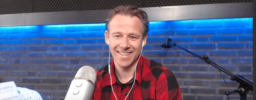 Rene die een video aan het opnemen is